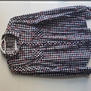 Suzy Shier Longsleeve Button Down Floral  Shirt